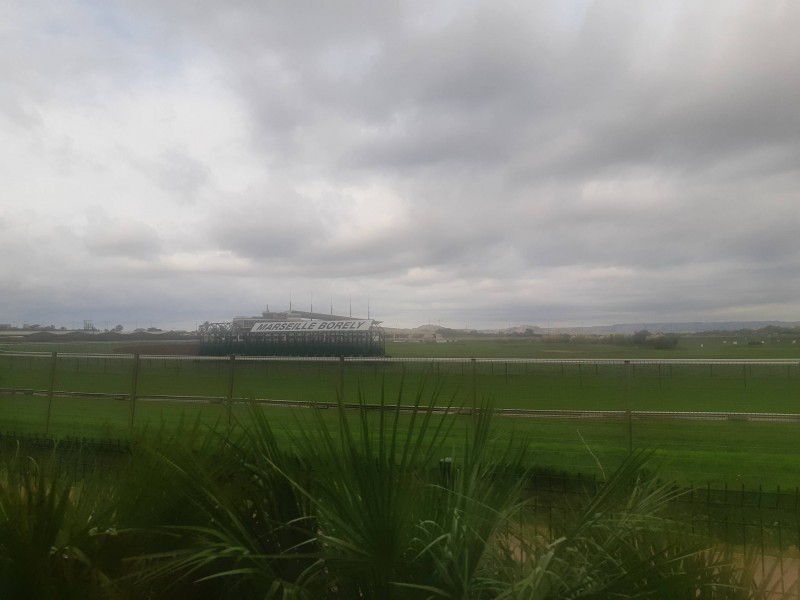ou faire un séminaire juste a côté de lhyppodrome bourrely