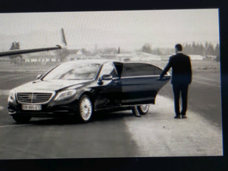 Location de voiture avec chauffeur privé pas cher à l'aéroport de Toulouse-Blagnac.